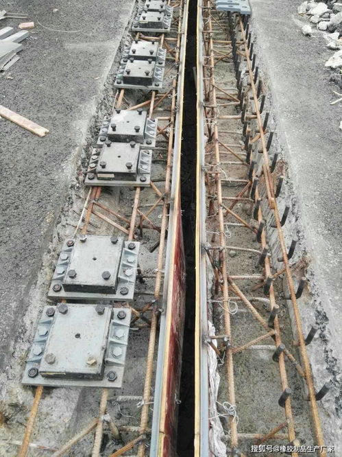 高品質梳齒型鋼板伸縮縫、橡膠制品與車底防護板生產廠家解析