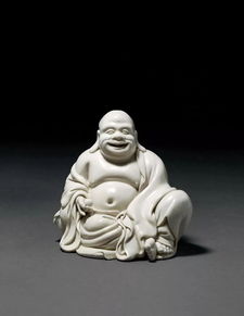 誠軒18春瓷雜專場明日啟幕 瓷器與工藝美術品的精湛對話